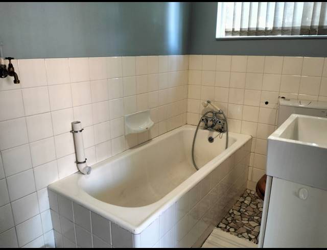 2 BEDROOM FLAT FOR SALE IN PELHAM
